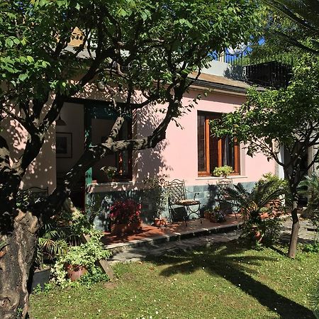 Casa Tra Il Verde E Il Blu Genoa Luaran gambar