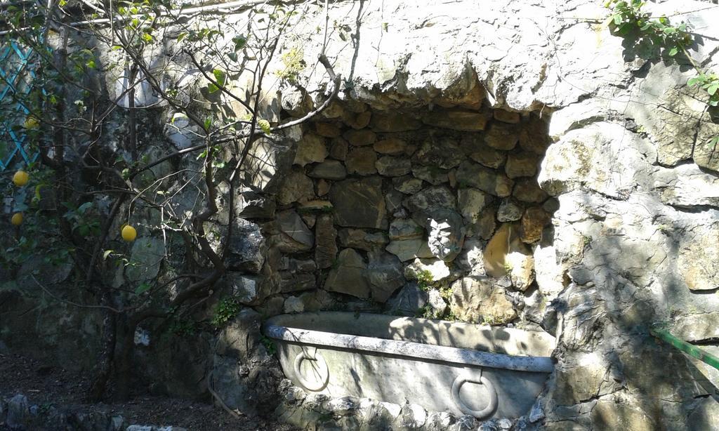 Casa Tra Il Verde E Il Blu Genoa Bilik gambar